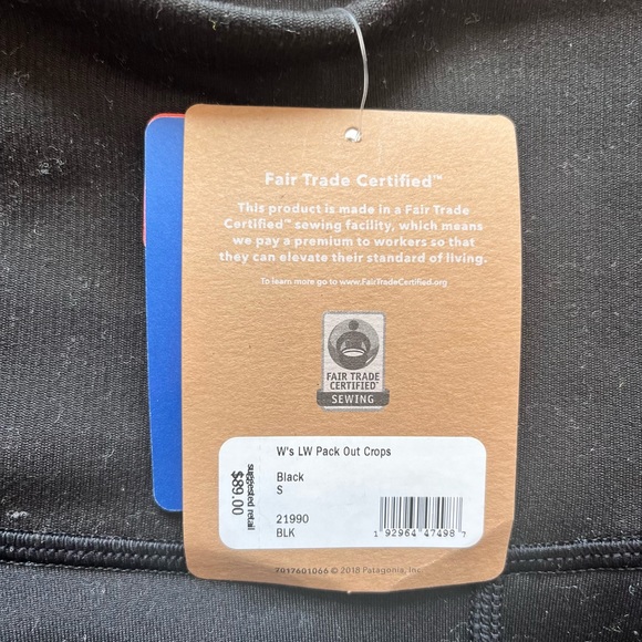 NWT Women’s Patagonia Lightweight Pack Out Crops 19”. Black. Size Small - Picture 4 of 8